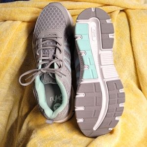 Womens Ryka shoes